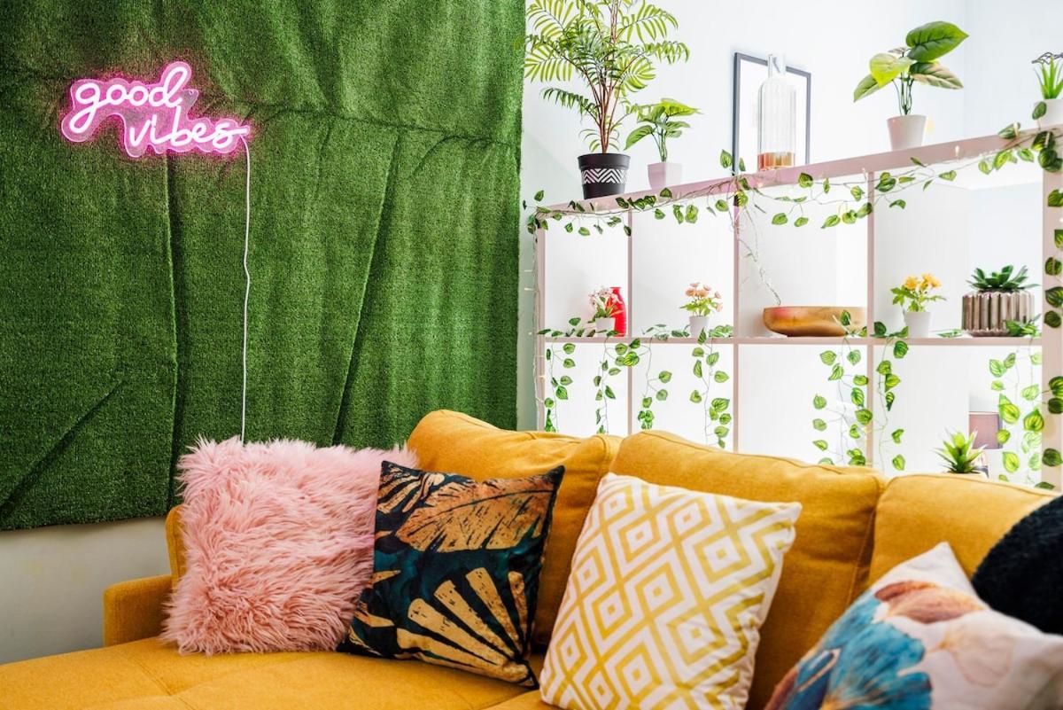 Colourful And Cozy Near Station - New Cross - Goldsmith Apartment